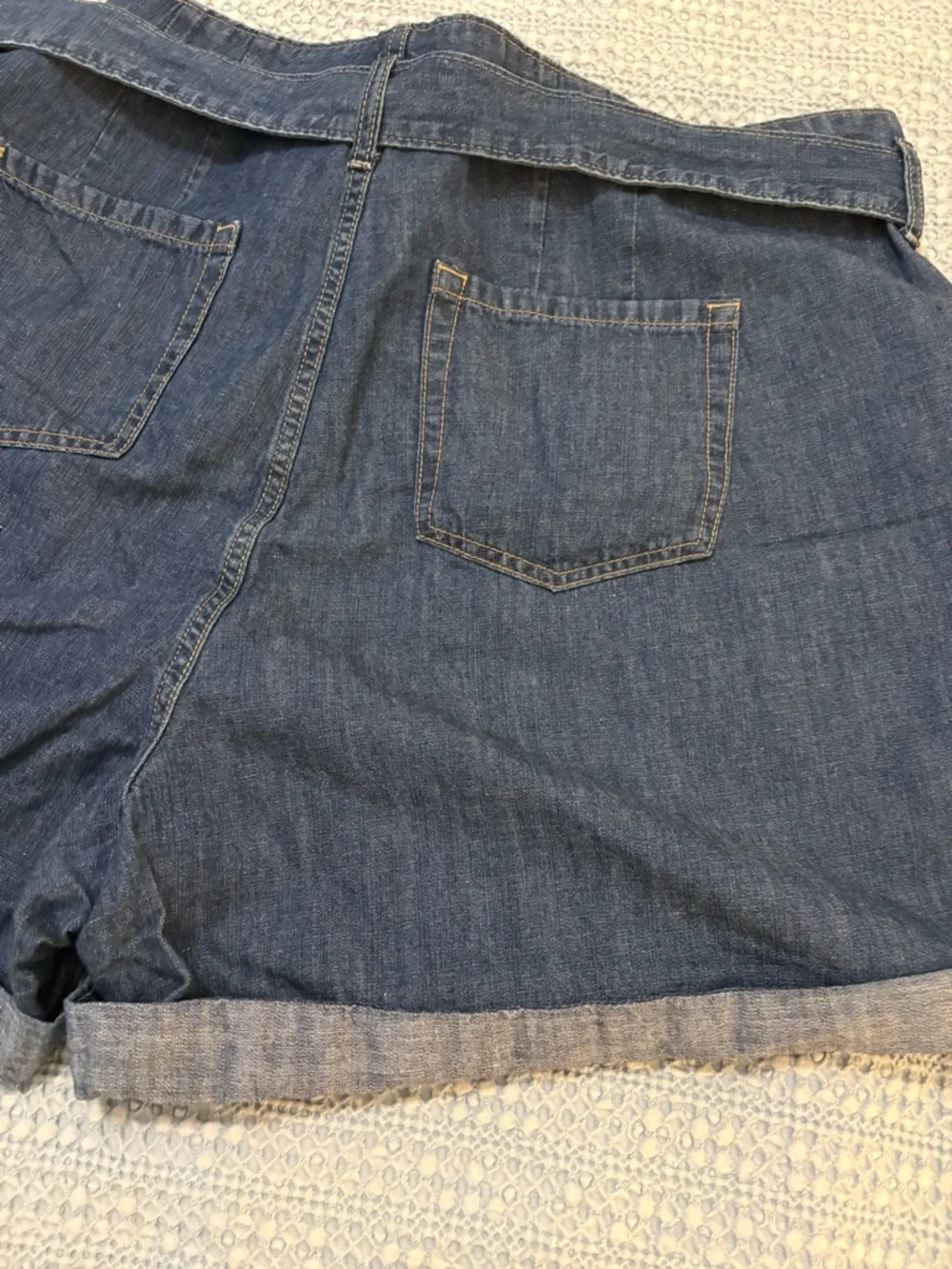 torrid Baggy Blue Denim Paperbag Tie & High Waist Shorts sz 20